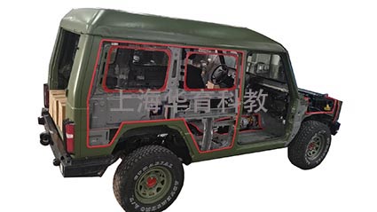 HY-QC271北京BJ80整車(chē)解剖車(chē)輛實(shí)訓(xùn)臺(tái)